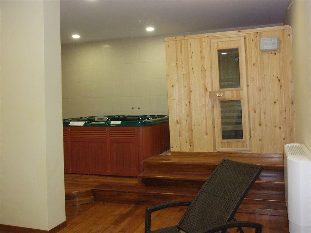 Efplias Hotel Apartments Пирей Удобства фото